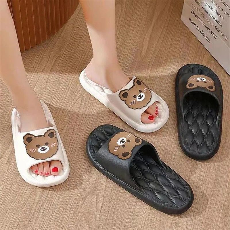 Chaussons de plage ours super doux