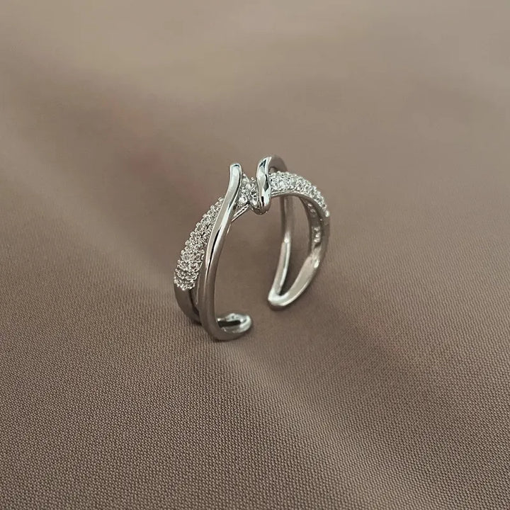 Bague ouverte torsadée en couches de zircon plaqué or véritable 18 carats