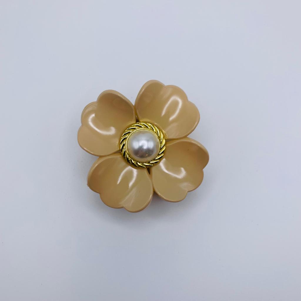 Flower Imitation Pearl Hair Claw