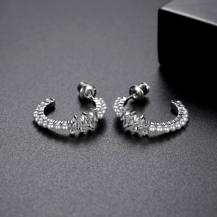 Boucles d'oreilles créoles Bling en cuivre en forme de C