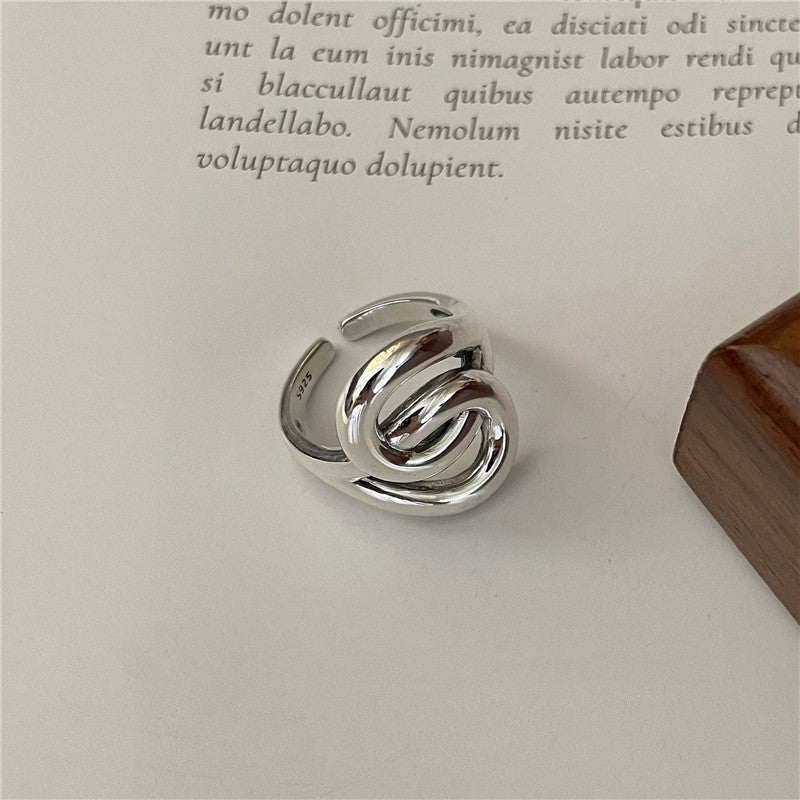 Bague grosse torsion géométrique faite à la main en argent sterling 925