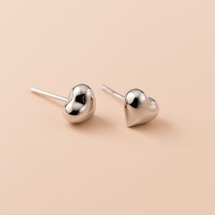 925 Sterling Silver Lovely Heart Shape Stud Earrings