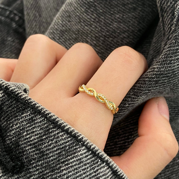 18k Gold Plated Minimalist Zircon Twisted Finger Ring