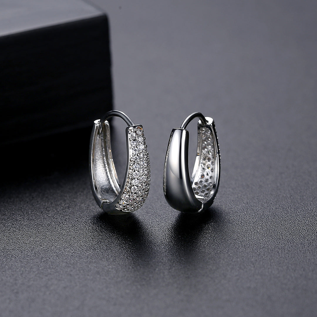 Boucles d'Oreilles Huggie Zircon Cubique Plaqué Or 18K