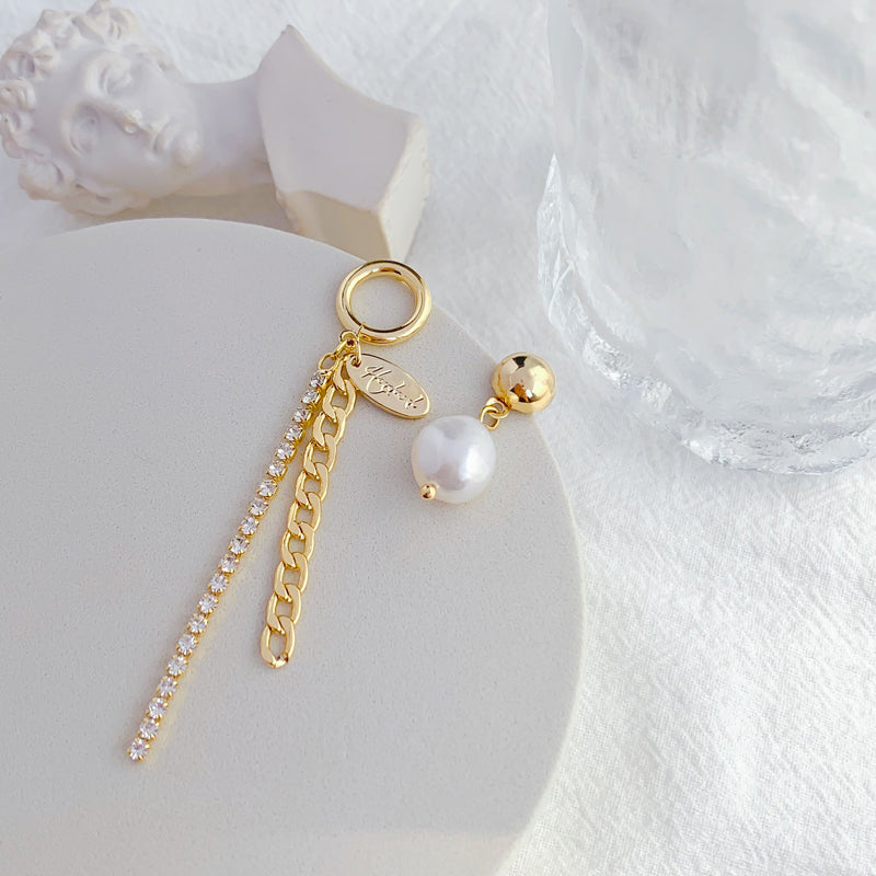 18k Gold Plated Asymmetric Chain Tassel Pearl Drop Earrings