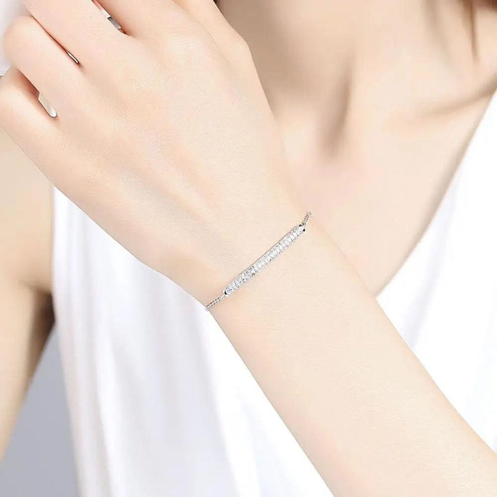 Bracelet à maillons en or blanc avec pavé de cristaux de zircon cubique